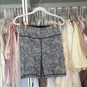 Black and White Bike Shorts with Leopard Pattern and Wide Waistband